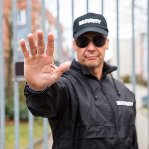 لما يحتاج رجال الأعمال لخدمات أمنية؟